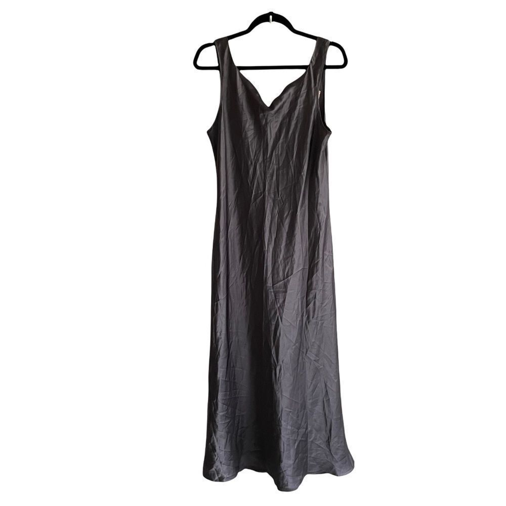 VANITY FAIR Sleeveless Long Nightgown Gray L